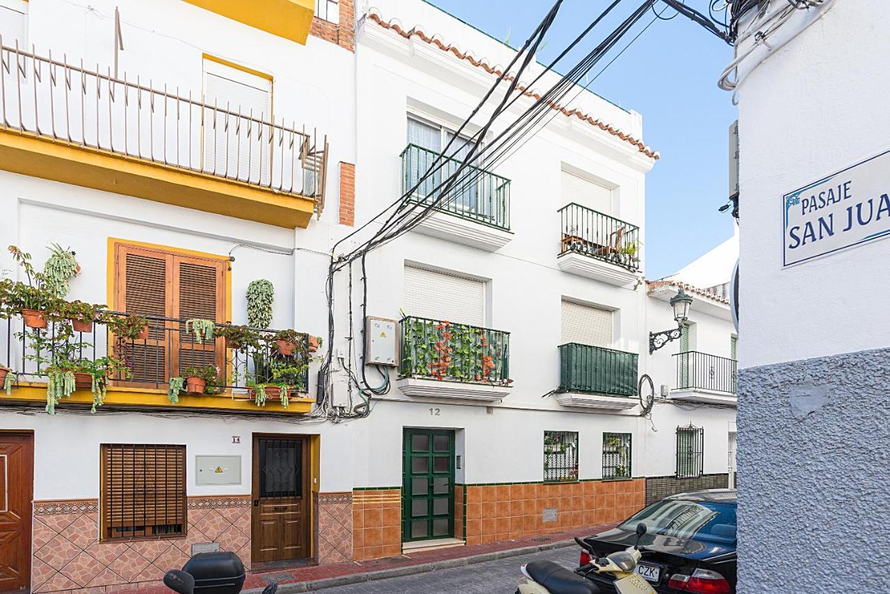 Studios Nerja Center D Екстер'єр фото