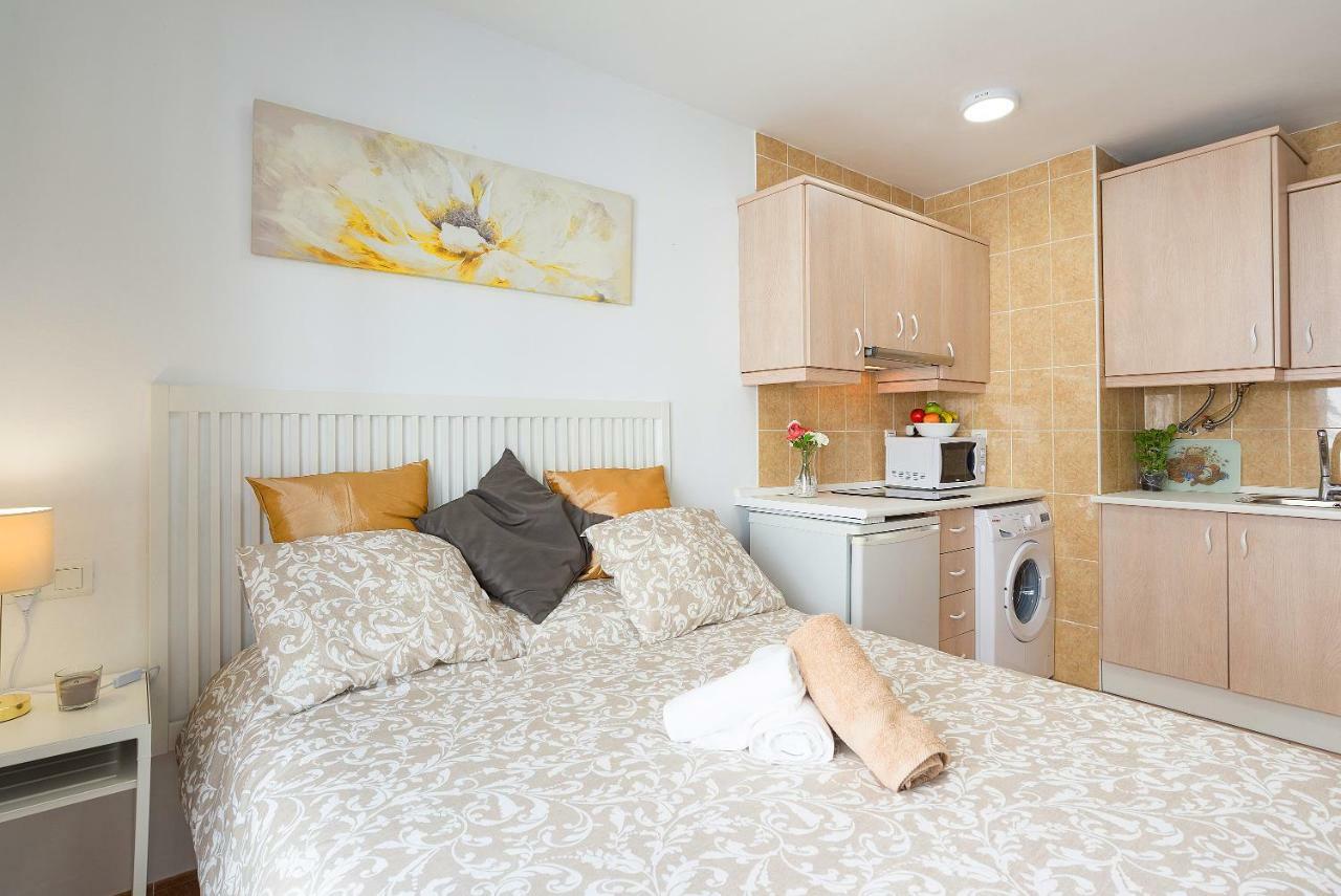 Studios Nerja Center D Екстер'єр фото